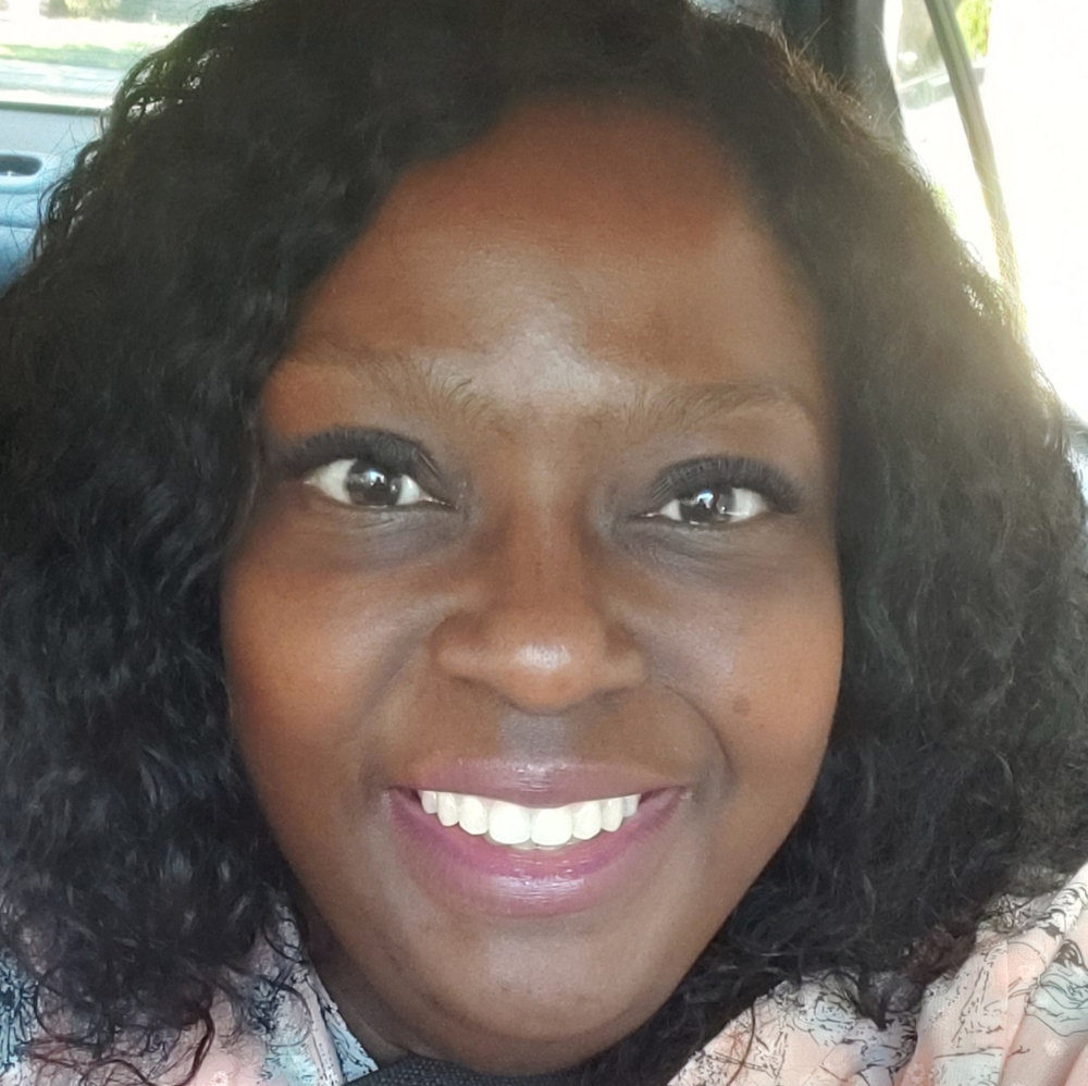 Meet your Posher, Felicia